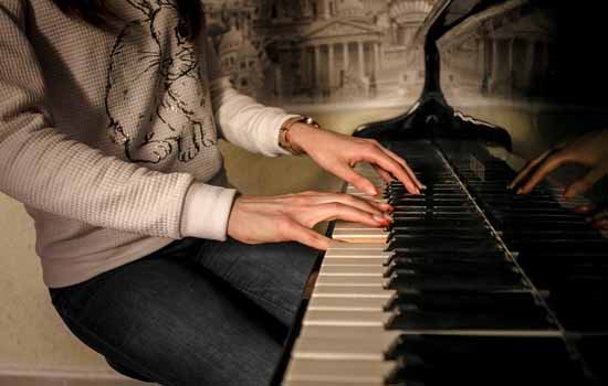 Как быстро разучить ноты нового произведения на пианино