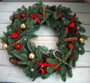 Как сделать рождественский венок? Лучшие идеи и фото