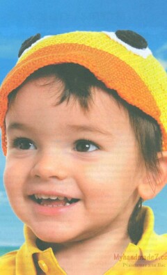 Вязаная детская шапочка и башмачки \»Весёлый утёнок\»: пошаговый мастер-класс с фото