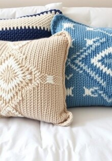 Вязаный уют на диване: как создать чехлы для подушек, которые изменят настроение комнаты