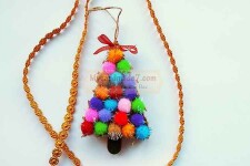 Елочка из помпонов – новогоднее украшение своими руками. Пошаговый мастер-класс с фото