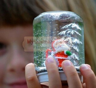 Шар со снегом. Как сделать своими руками?