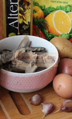 Вкусные котлеты из картофеля и вешенок. Пошаговый рецепт с фото